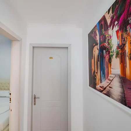 Andy Appartamento Sarandë