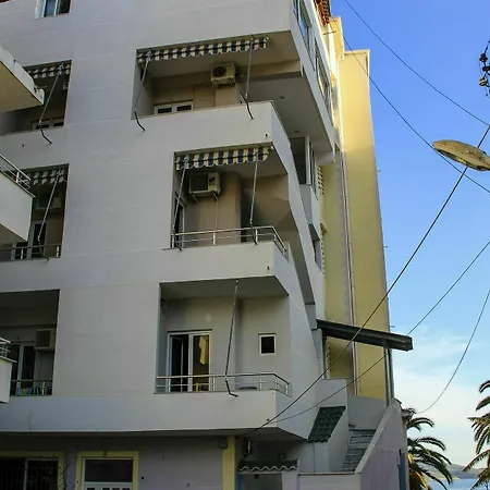 Andy 公寓 Sarandë